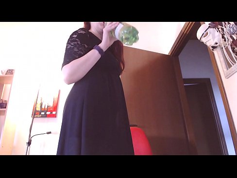 ❤️ Un escravo sumiso que adora as bragas sucias e deliciosas vese obrigado a masturbarse despois de ver este vídeo! ☑ Vídeo de sexo en % gl.pornohammer.ru % ️❤