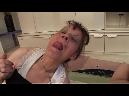 ❤️ Dúas avoas e un avó fan un trío ☑ Vídeo de sexo en % gl.pornohammer.ru % ️❤